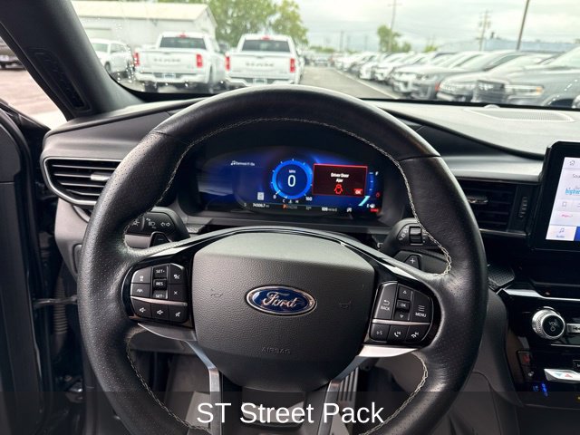 Used 2022 Ford Explorer ST w/ Equipment Group 401A AWD/4WD image 14