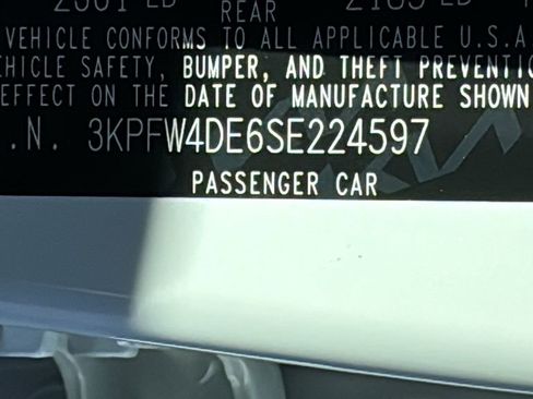 New 2025 Kia K4 GT-Line image 33