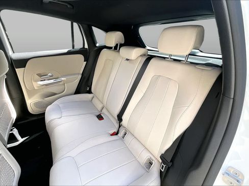 Certified 2026 Mercedes-Benz GLA 250 image 19