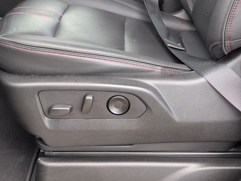 Used 2024 Chevrolet Tahoe RST RWD image 14