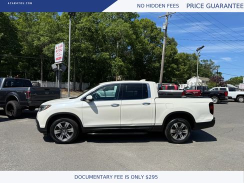 Used 2017 Honda Ridgeline RTL-E image 2