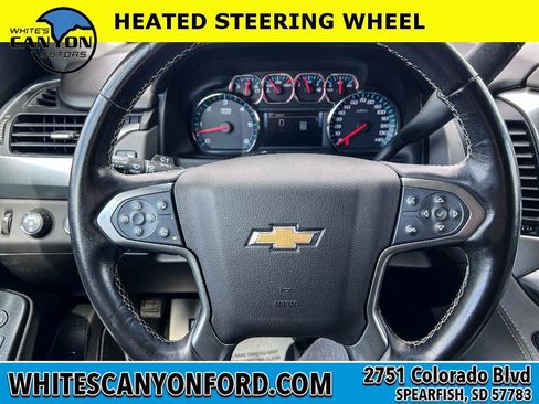 Used 2019 Chevrolet Suburban LT AWD/4WD image 17