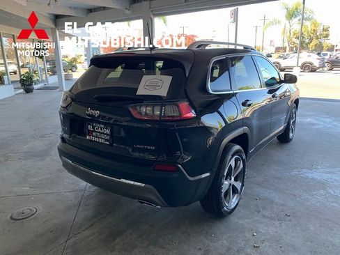 Used 2019 Jeep Cherokee Limited image 4