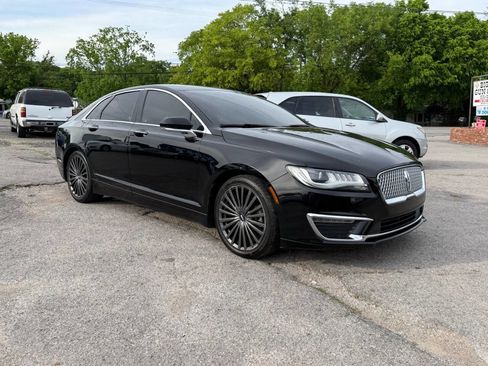 Used 2017 Lincoln MKZ Reserve FWD image 38