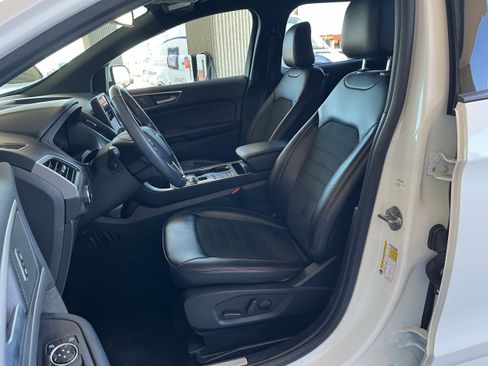Used 2023 Ford Edge ST-Line AWD/4WD image 4