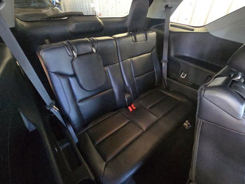 Used 2024 Ford Explorer Limited image 39