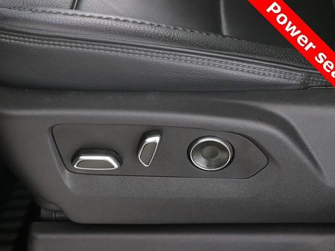 Used 2025 GMC Sierra 2500 Denali w/ Denali Reserve Package image 19