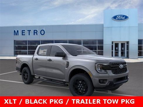 New 2025 Ford Ranger XLT w/ Black Appearance Package image 29