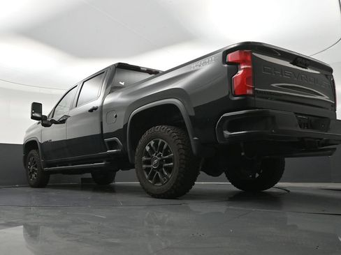 Used 2025 Chevrolet Silverado 2500 LT w/ Trail Boss Package AWD/4WD image 26