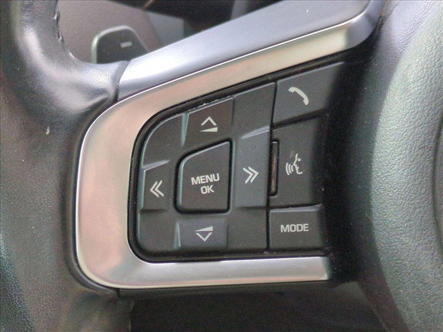 Used 2018 Jaguar F-PACE Prestige AWD/4WD image 13