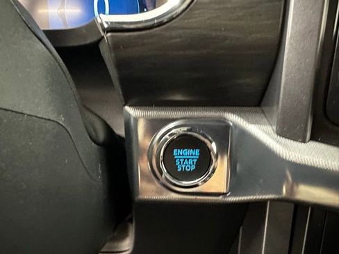 New 2025 Ford F150 Lariat w/ Equipment Group 501A Mid image 40