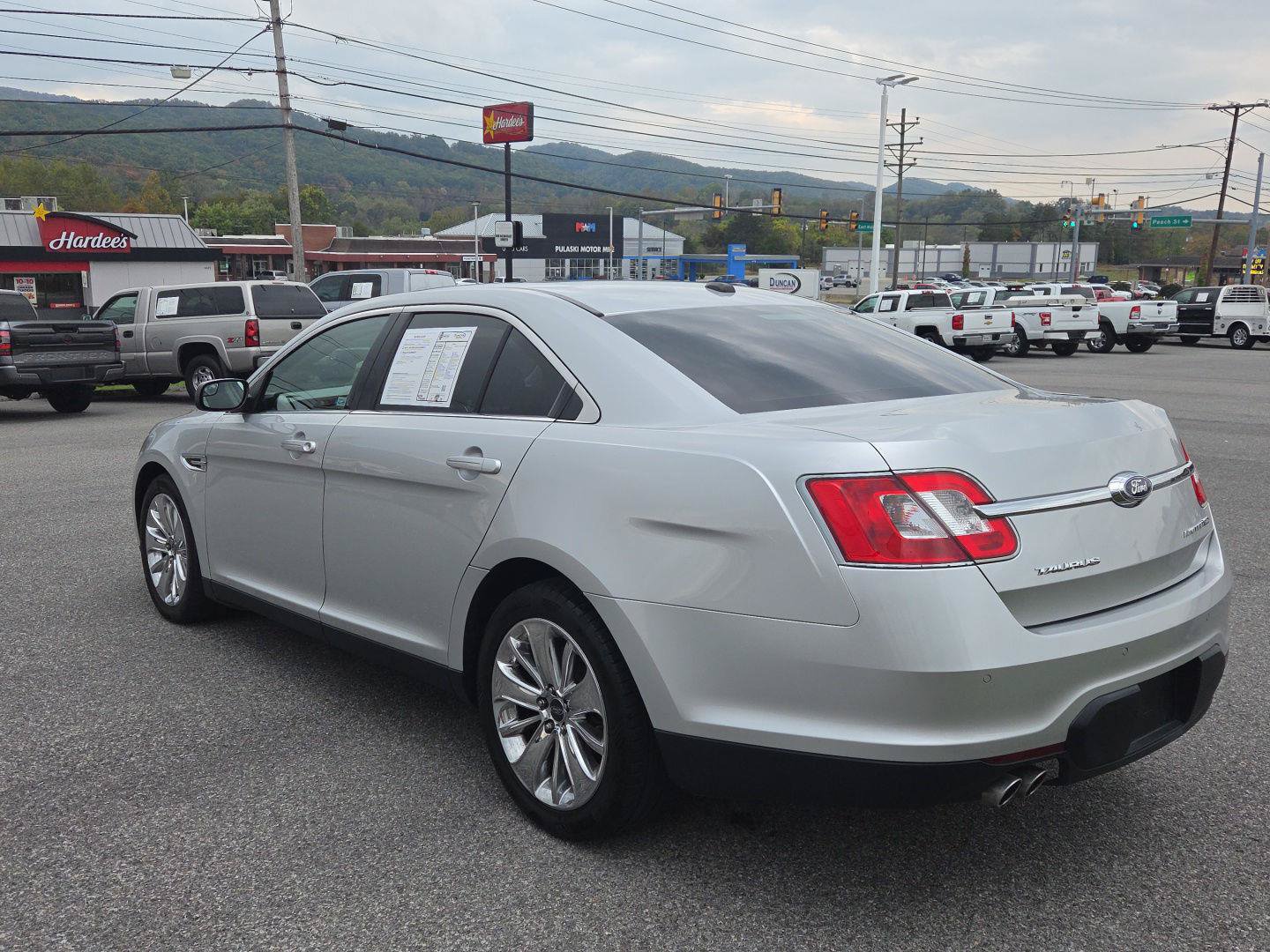 Used 2012 Ford Taurus Limited AWD/4WD image 5