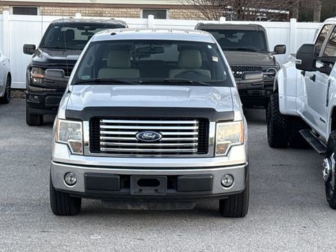 Used 2010 Ford F150 XLT image 2