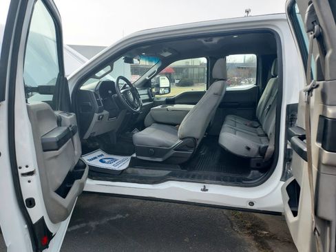 Used 2019 Ford F350 XL w/ XL Value Package image 7