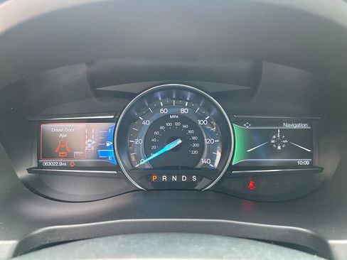 Used 2018 Ford Explorer Sport w/ Ford Safe & Smart Package AWD/4WD image 17
