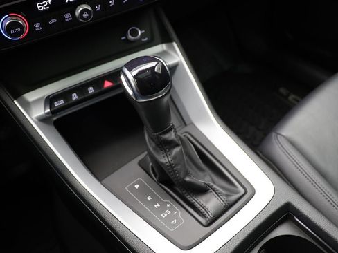 Used 2022 Audi Q3 2.0T Premium image 27