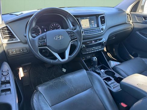 Used 2017 Hyundai Tucson SE Plus image 12