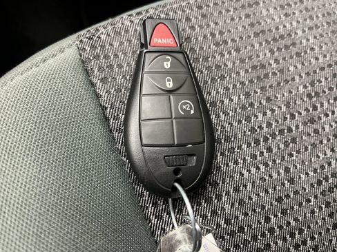 Used 2018 RAM 1500 Big Horn image 25