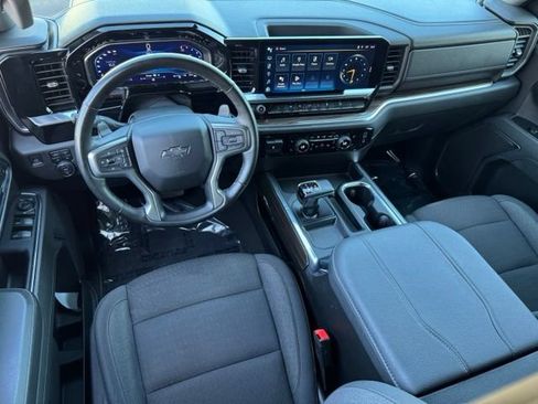 Used 2023 Chevrolet Silverado 1500 RST AWD/4WD image 10