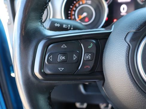 Used 2022 Jeep Gladiator Sport image 17