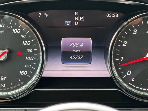 Used 2019 Mercedes-Benz E 300 image 19