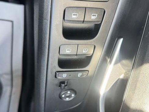 Used 2021 Hyundai Elantra SEL FWD image 17