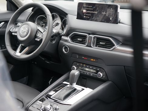 New 2025 MAZDA CX-5 AWD 2.5 S w/ Preferred Package image 28
