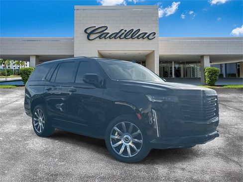 Certified 2023 Cadillac Escalade Premium Luxury Platinum w/ Heavy-Duty Trailer Package image 7