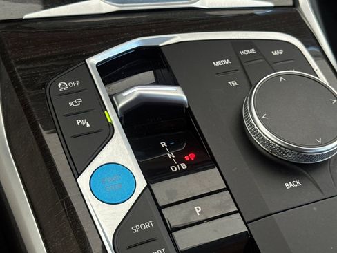 Certified 2023 BMW i4 eDrive35 w/ Premium Package RWD image 19