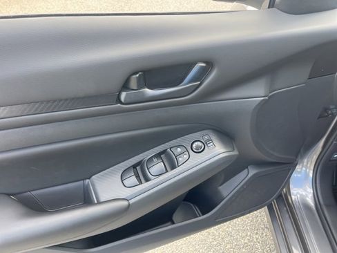 New 2025 Nissan Altima 2.5 S image 15