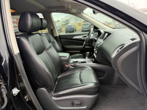 Used 2018 Nissan Pathfinder SL w/ SL Premium Package image 26