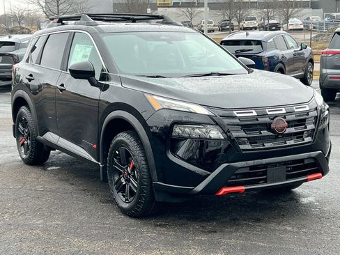 New 2026 Nissan Rogue Rock Creek image 39