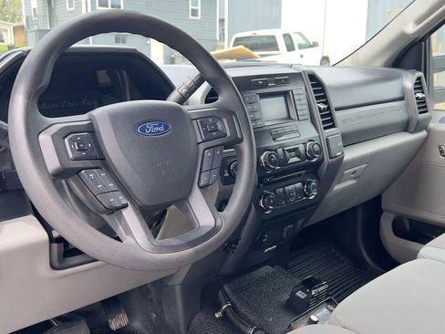 Used 2018 Ford F250 XL w/ Power Equipment Group AWD/4WD image 26