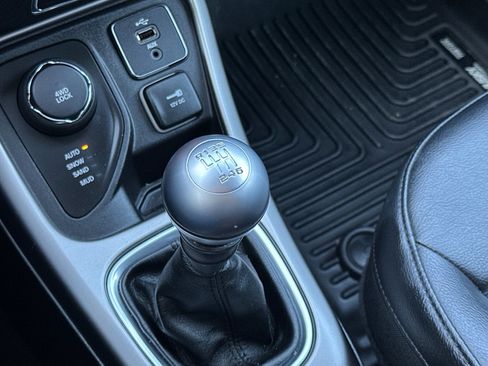 Used 2018 Jeep Compass Latitude w/ Trailer Tow Group image 21