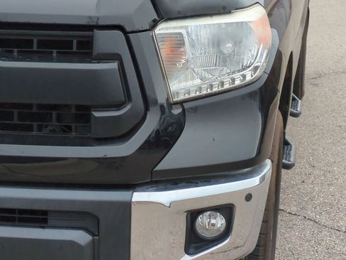 Used 2017 Toyota Tundra SR5 image 11