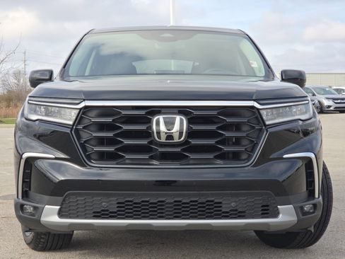 Used 2025 Honda Pilot EX-L image 15