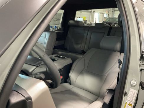 New 2026 Toyota Tundra Limited AWD/4WD image 20