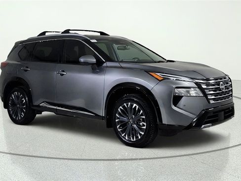 Certified 2025 Nissan Rogue Platinum AWD/4WD image 8