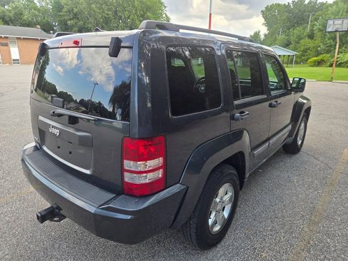 Used 2011 Jeep Liberty Sport w/ Popular Equipment Group AWD/4WD image 11