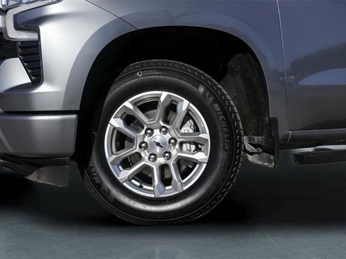 Certified 2023 Chevrolet Silverado 1500 RST w/ Convenience Package II image 4