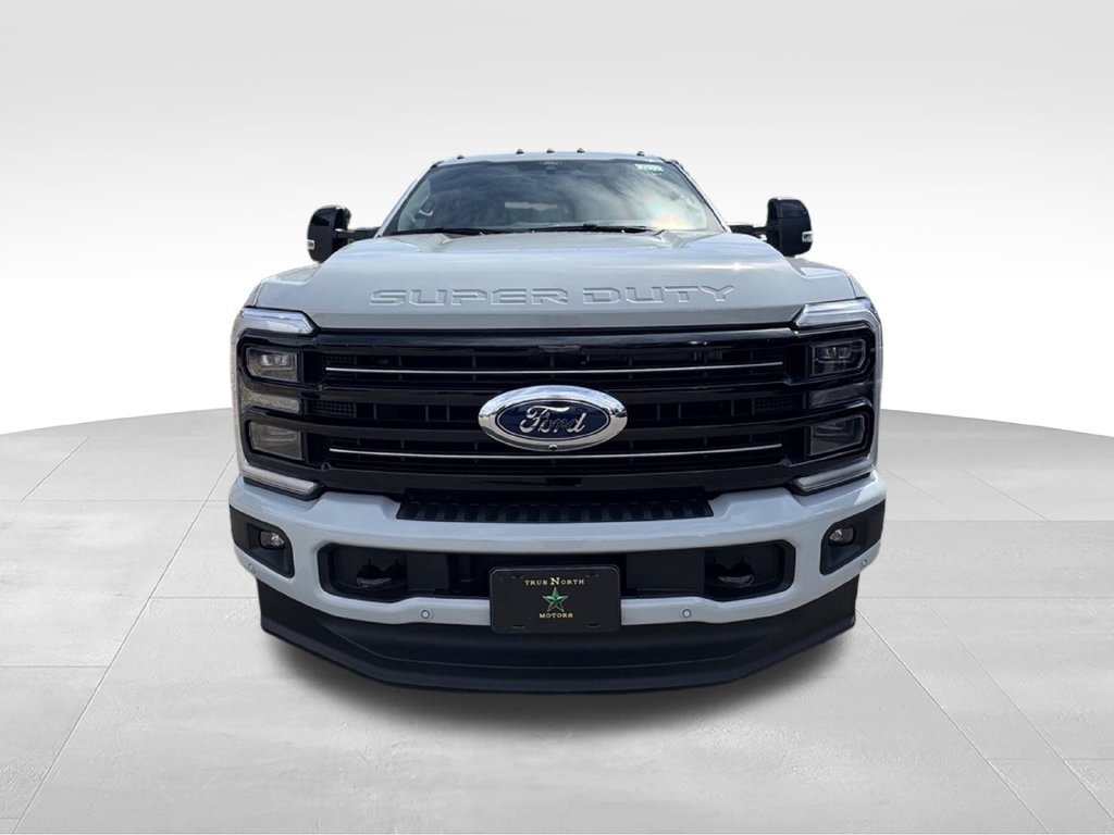 Used 2026 Ford F250 Platinum AWD/4WD image 3