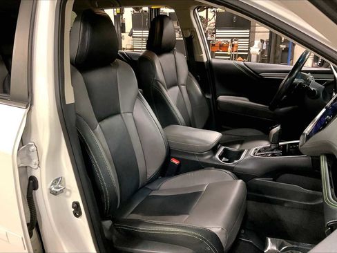 Used 2022 Subaru Outback Onyx Edition XT image 7