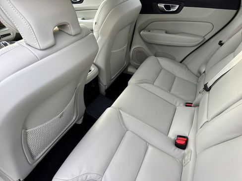 New 2026 Volvo XC60 T8 Ultra w/ Protection Package Premier image 11