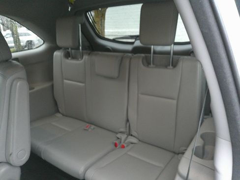 Used 2015 Toyota Highlander Limited Platinum image 40