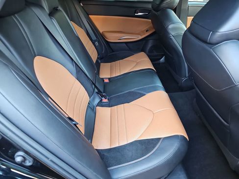 Used 2021 Toyota Avalon XSE image 17