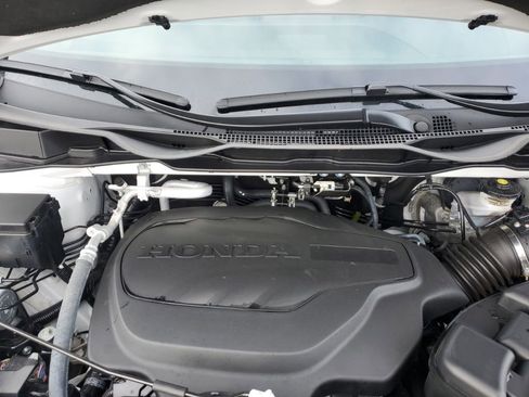 Certified 2024 Honda Odyssey Elite image 11