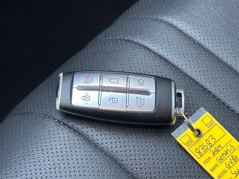 Used 2024 Genesis GV80 2.5T AWD/4WD image 37
