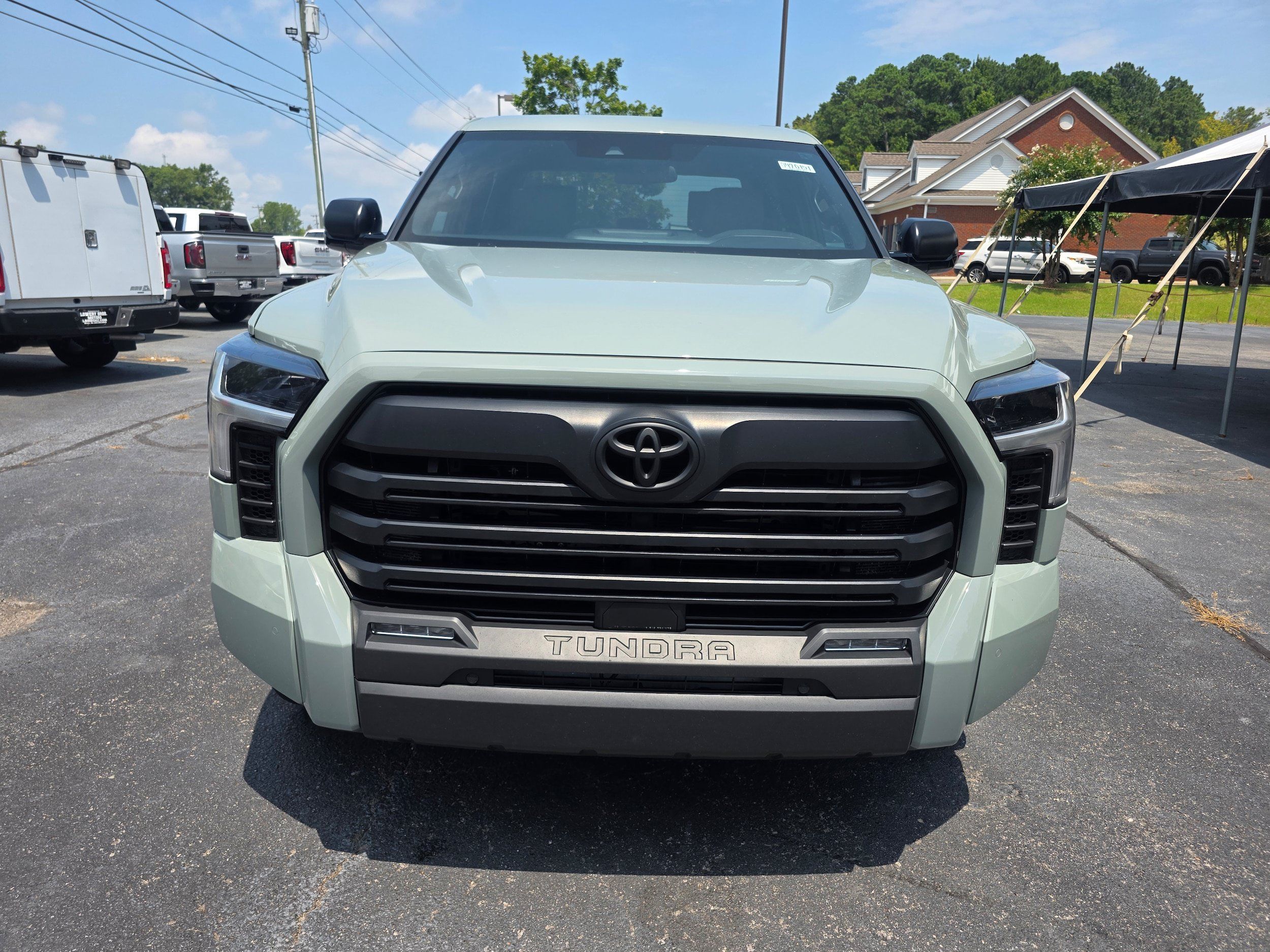 Used 2025 Toyota Tundra SR5 w/ SR5 Premium Package RWD image 2