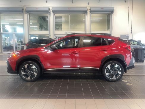 Used 2024 Subaru Crosstrek 2.5i Limited AWD/4WD image 4