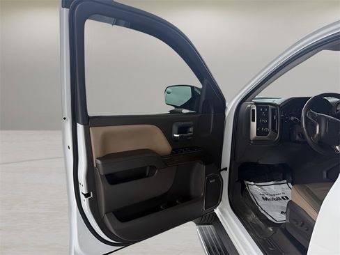 Used 2017 GMC Sierra 1500 Denali w/ Denali Ultimate Package image 15